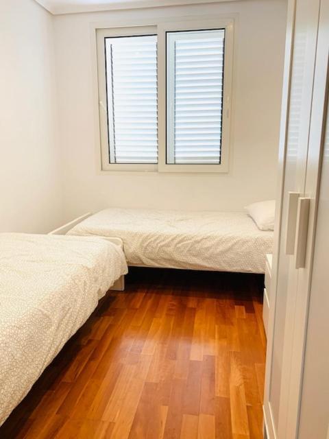 Apartamentos Playa Centro 베니카씸 외부 사진