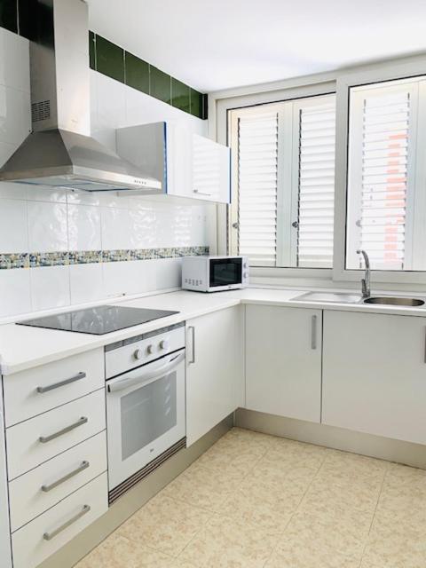 Apartamentos Playa Centro 베니카씸 외부 사진